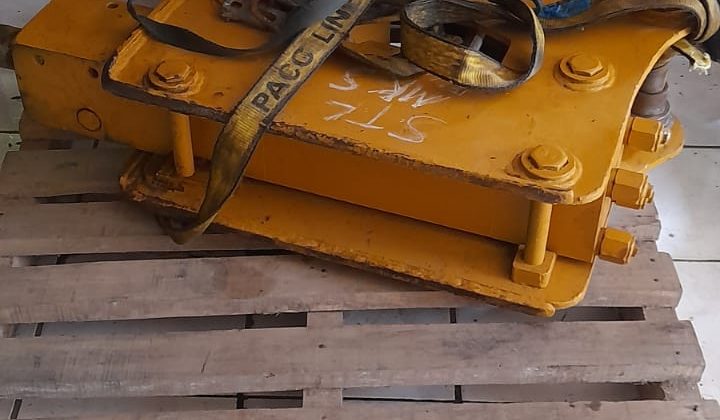 Pengiriman Bracket Pemecah Batu Makassar Pasangkayu 10 Oktober 2022