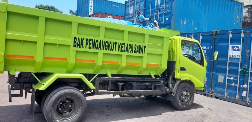 Pengiriman Truck dari Makassar ke Ambon