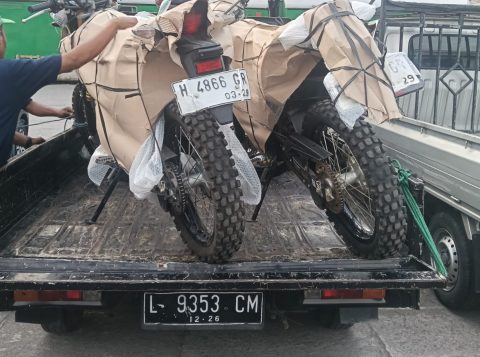 pengiriman motor dari surabaya ke bantaaeng 2 juli 2025